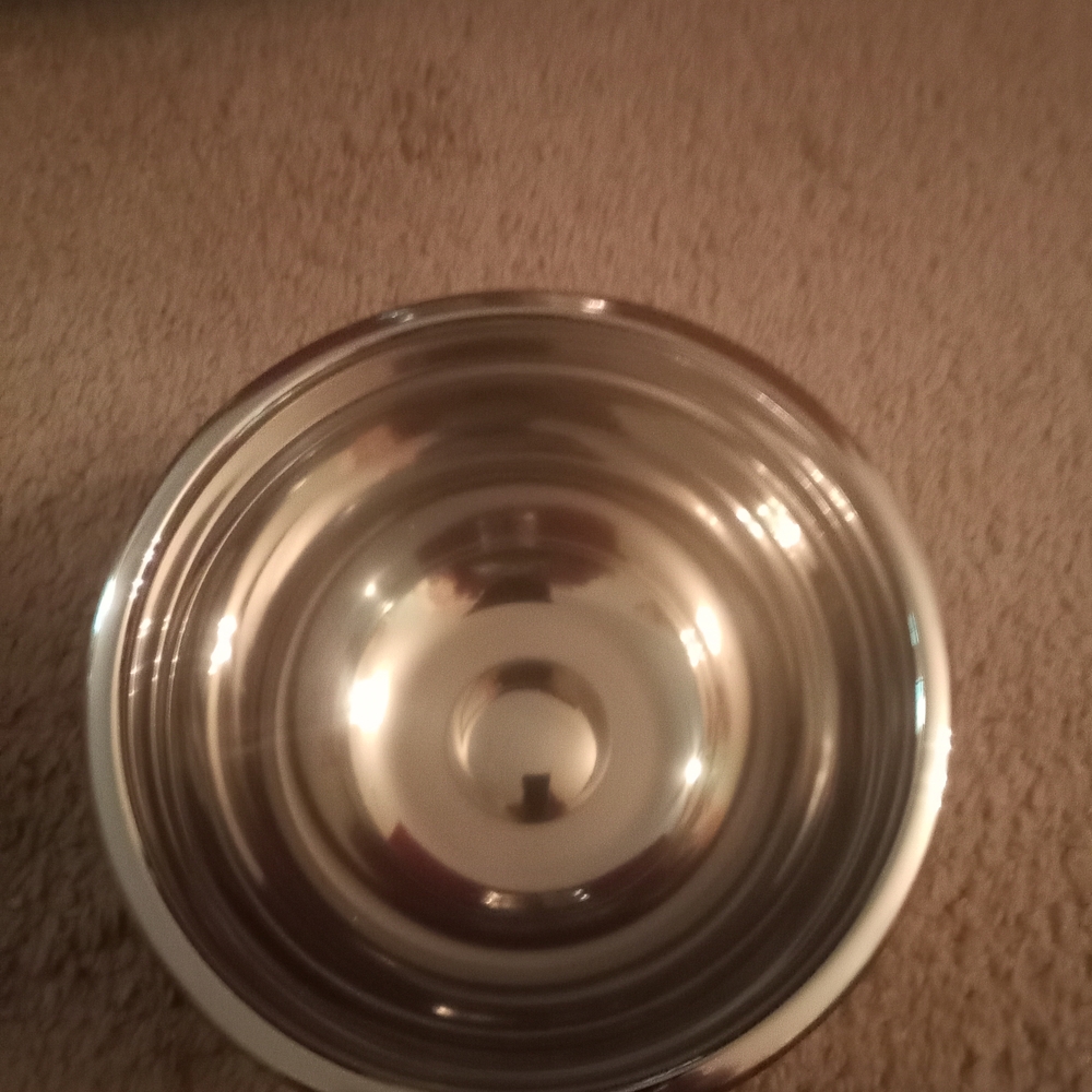 Colorful Stainless Steel Bowl Set with Multicolor Lids - Picture 2 of 3